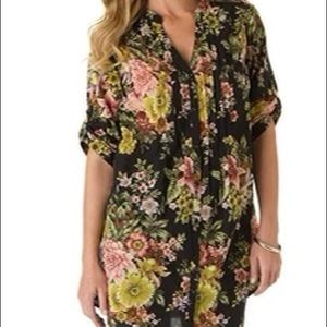 Denim 24/7 Black English Floral Pleat Detail Tunic